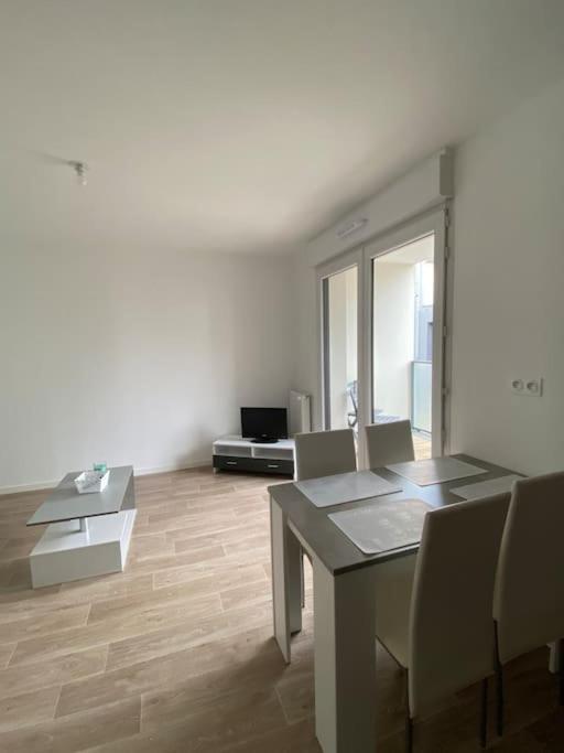 Appartement Aux Portes De Vannes Séné Buitenkant foto